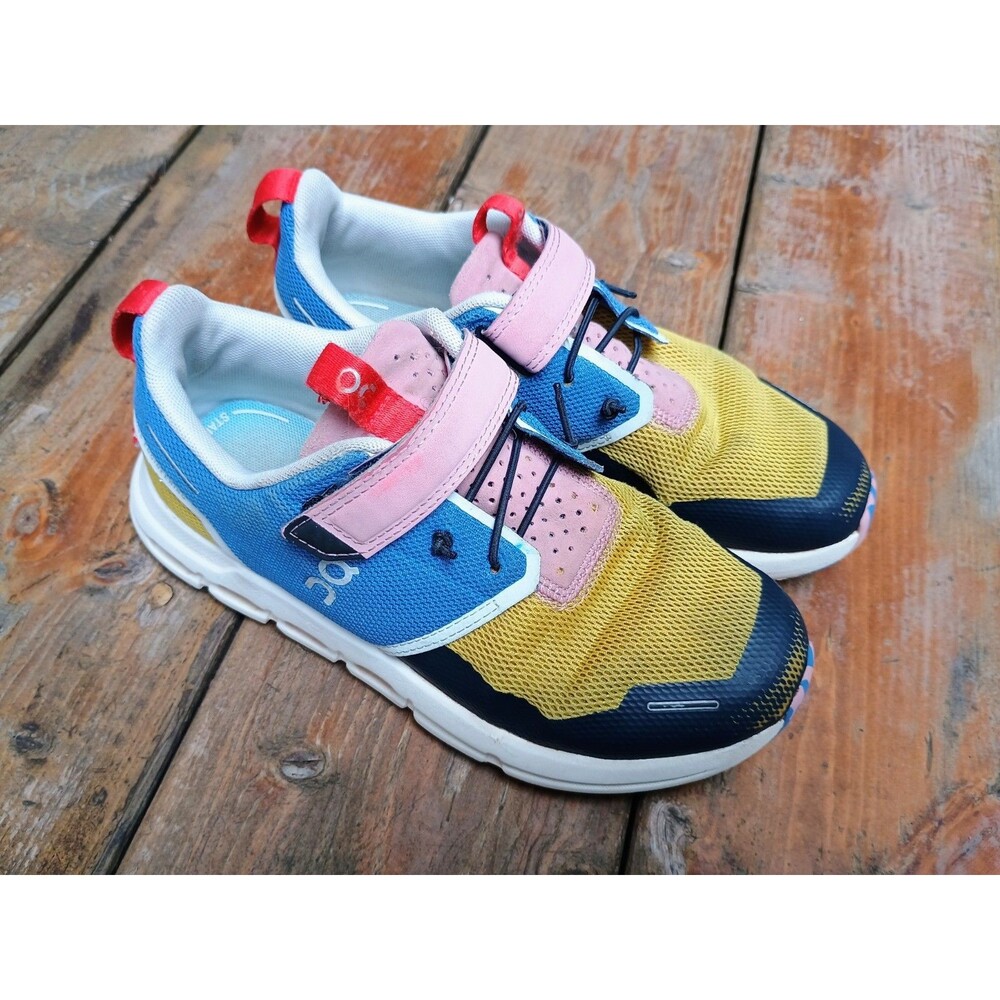 On Running Kids Cloud Play Sneakers Colorful Kids 1.5 Yellow Blue Athletic